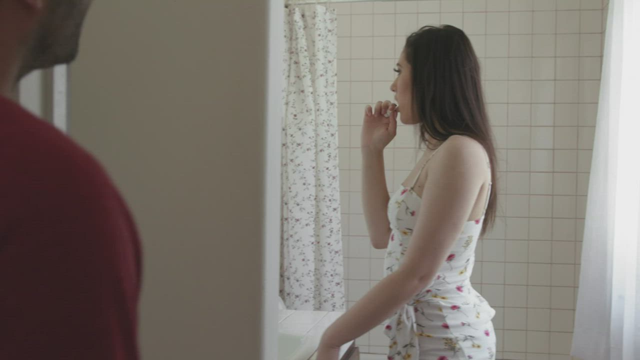 Parents Will Not Be Home For Another 20 Minutes Sister - free porn video