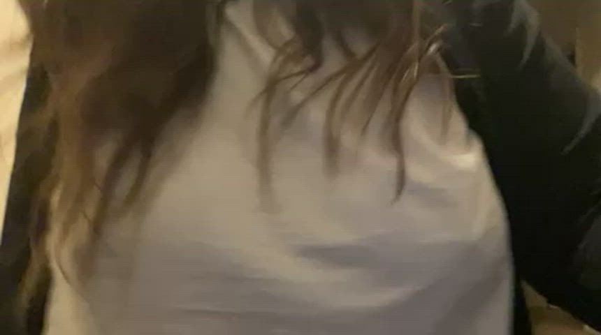 I think busty and braless is a great combination - free porn video