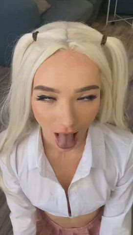 On my knees - free porn video