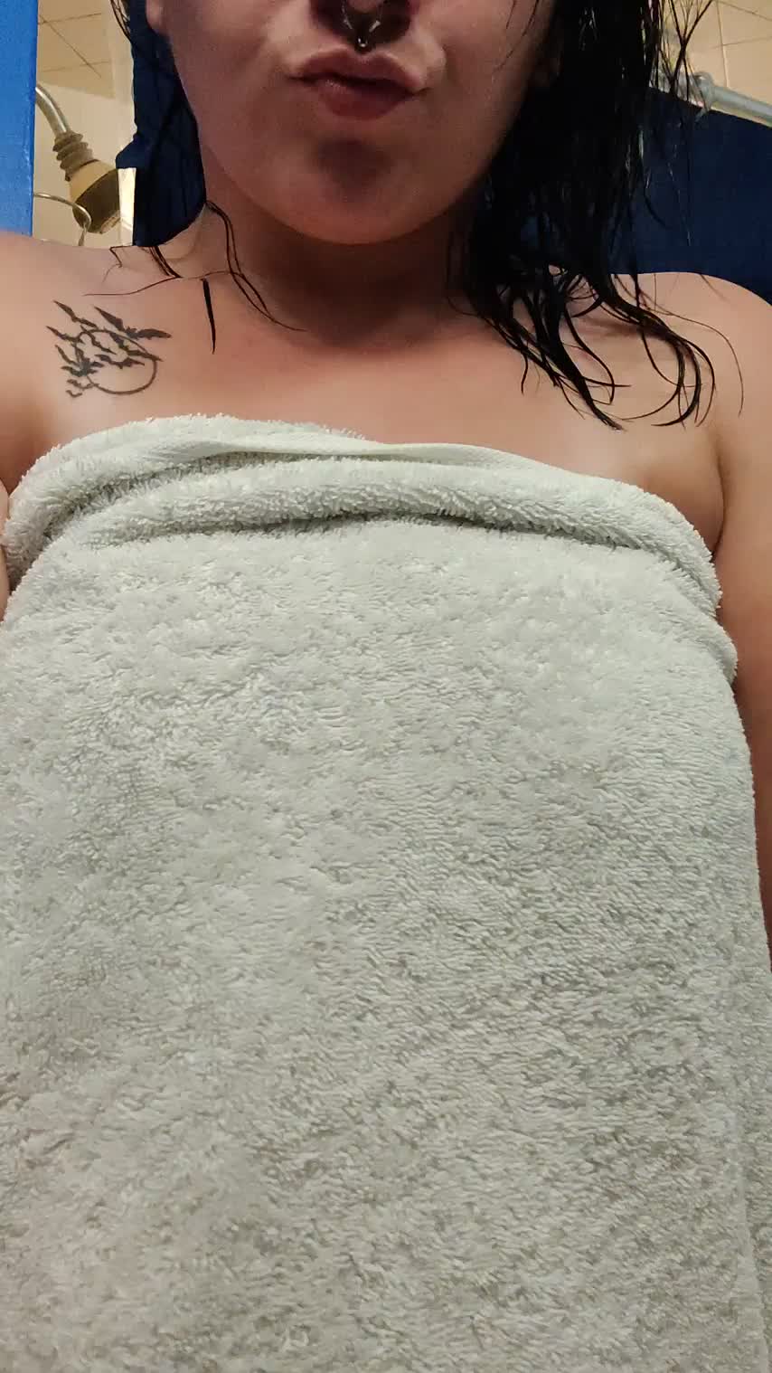 Jiggle Jiggle - free porn video