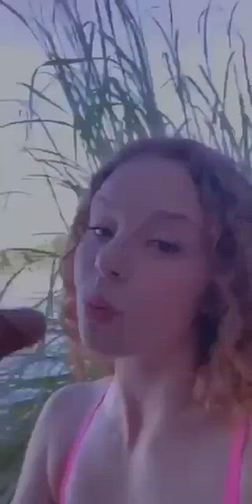 Public Blowjob In Front Of Friends - free porn video