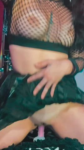 I love to ride 💖 - free porn video