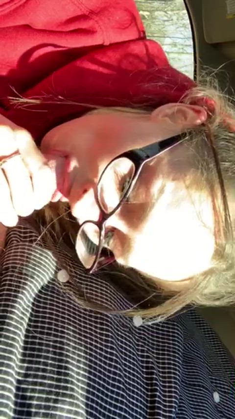 19f and 45m. Sucking it all out and showing what she got. - free porn video