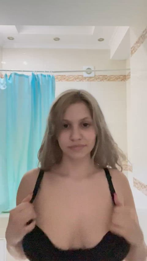 Say yes if you can fuck me several times a day - free porn video