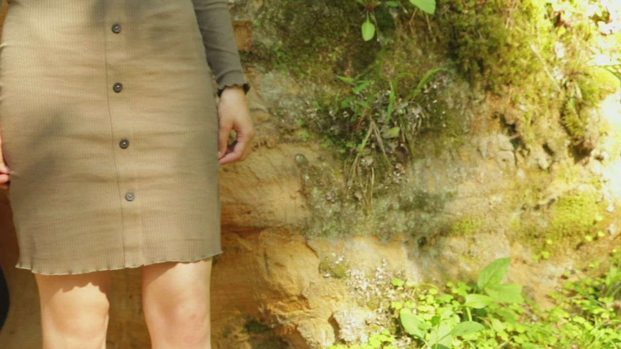 Pulling The Dress Upwards - free porn video