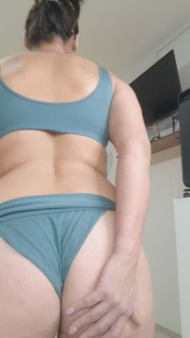 I think I've been a naughty girl.. would u give me a spanking? 🤭 - free porn video