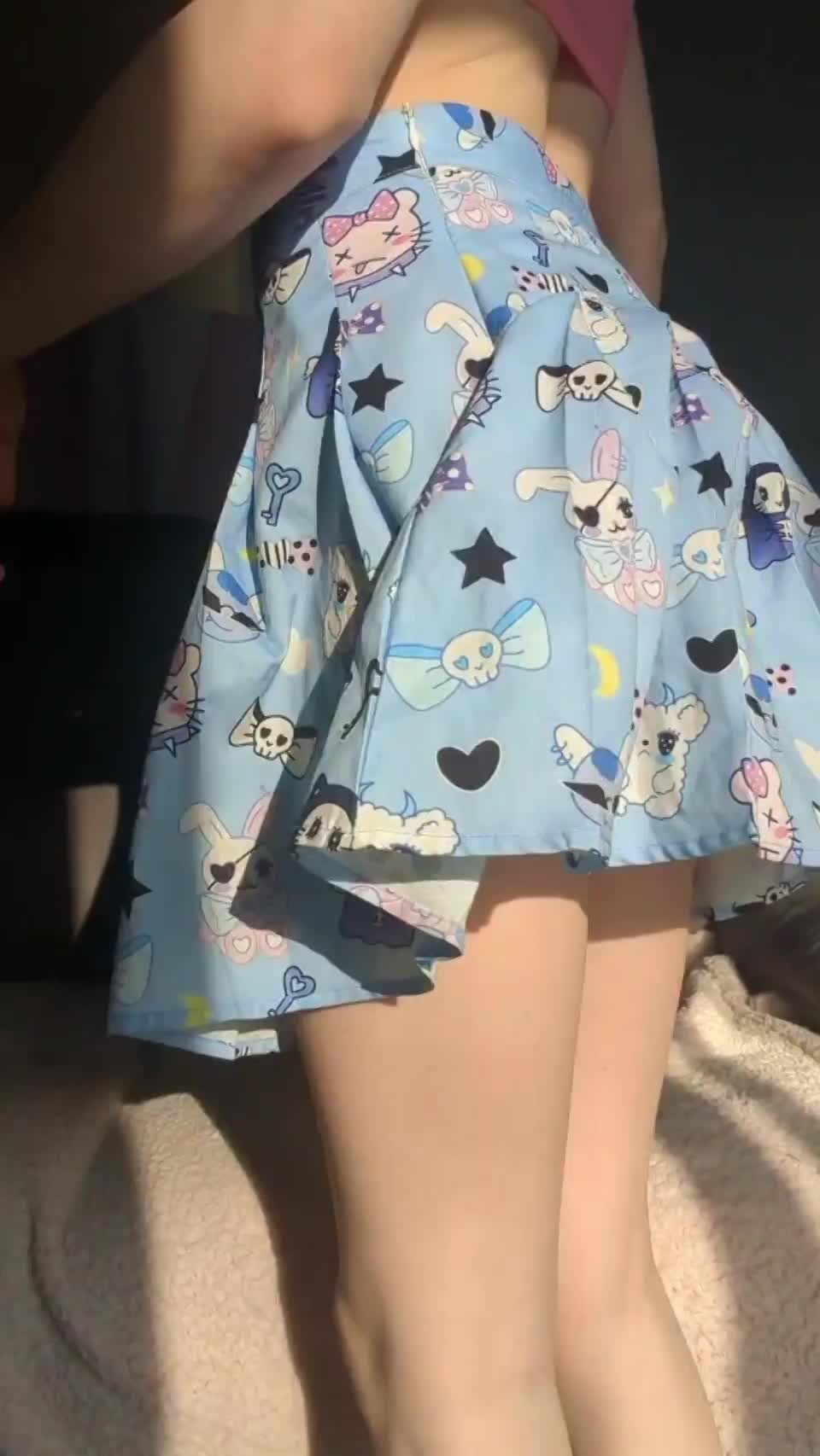 Looks like an invite to goon to me .. - free porn video