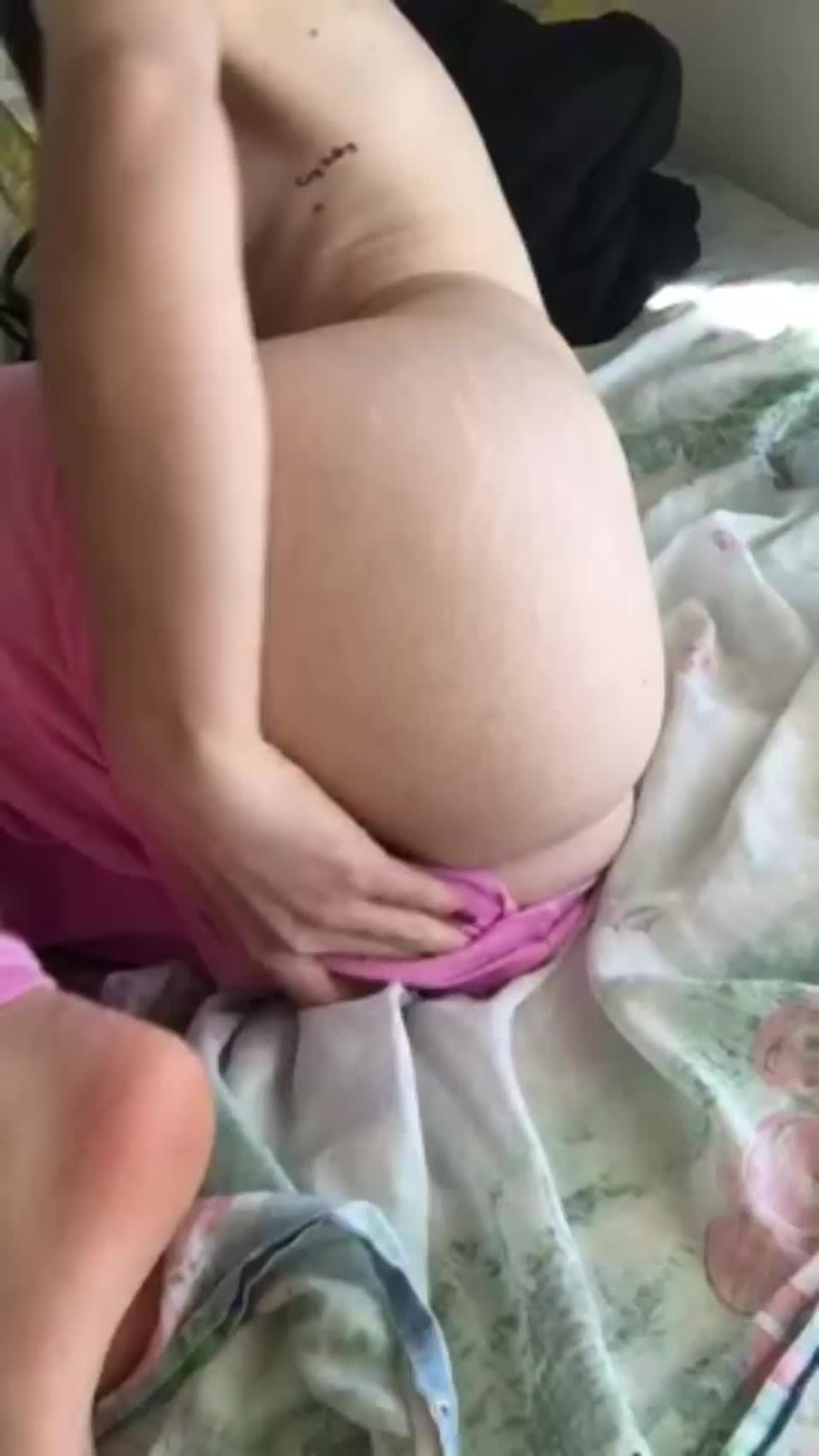 My tight asshole likes to stretch - free porn video