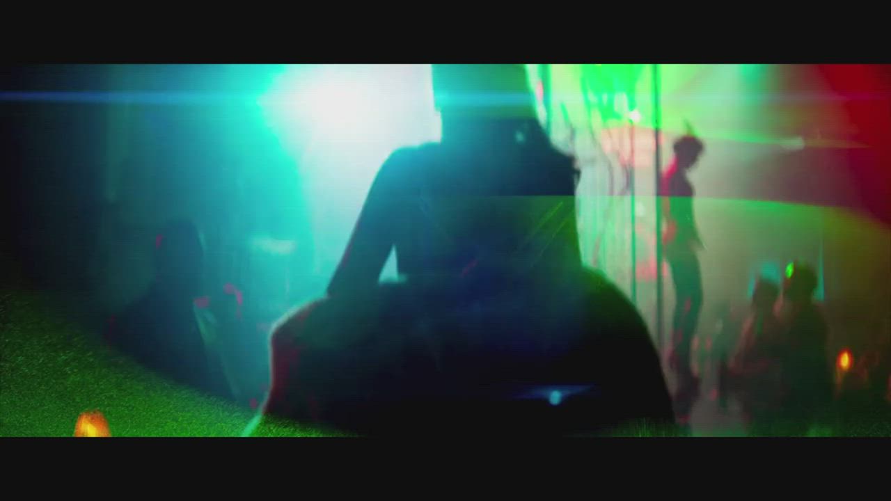 Stripper Margot Robbie would be such a money drainer - free porn video