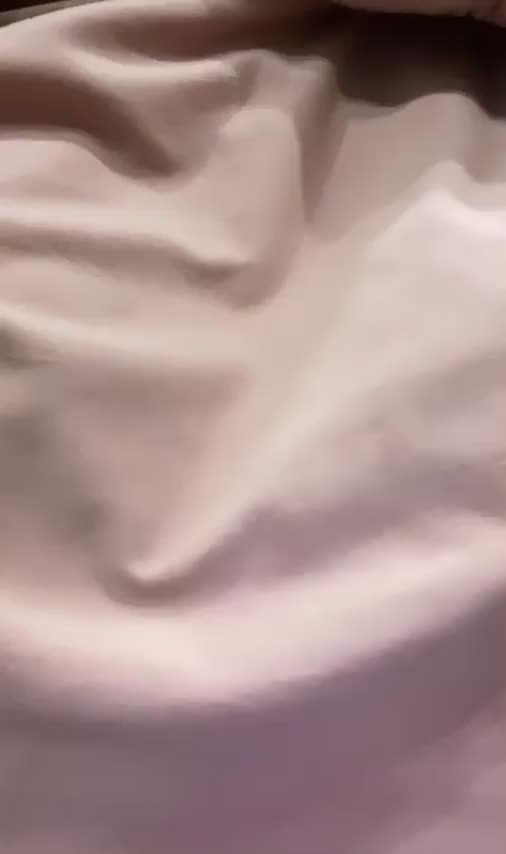 Mommy loves showing off her snacks.. - free porn video