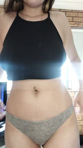 a little morning boogie! would you motorboat my natural Aussie DD's? - free porn video