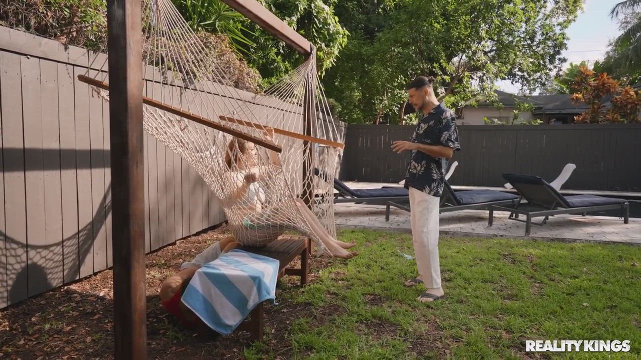 Nosy Neighbor, Hammock Shaker - free porn video