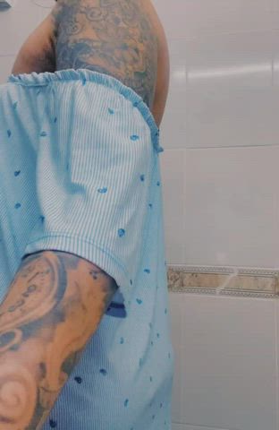 today is friday and my body knows it - free porn video