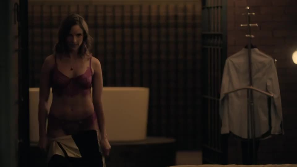 Paulette Hernández in La Venganza de las Juanas AKA The Five Juanas (TV Series 2021– ) [S01E14] - free porn video