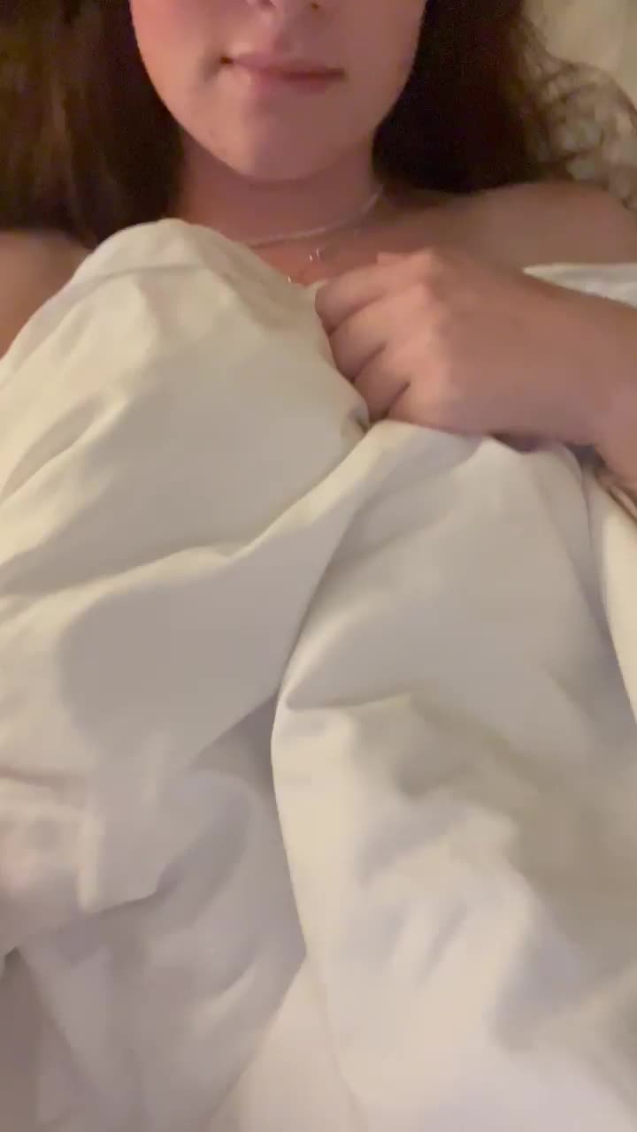 Saturday is the day I don’t get out of bed - free porn video