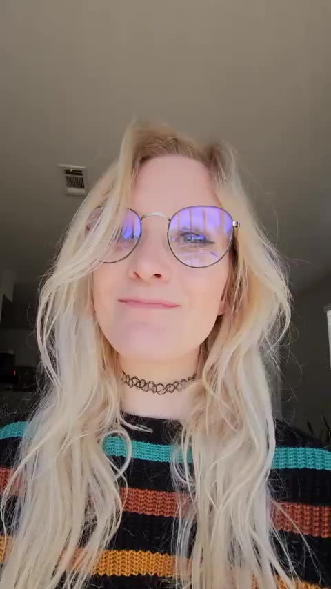 Fuck me if I'm wrong, but you'd fuck me right? ;) - free porn video