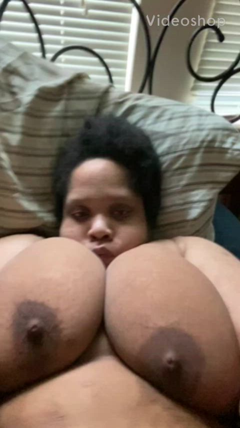 I wonder if you can breed tiddies?? - free porn video