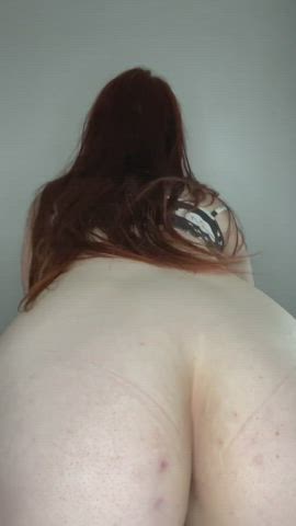 Hungry babe?🤭 - free porn video