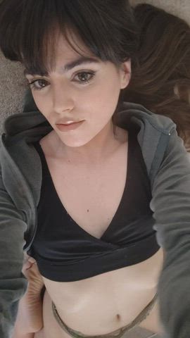 If you found a horny British girl on your bedroom floor what would you do?? 😜 - free porn video