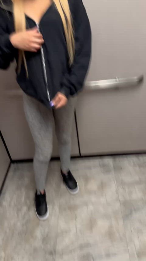 What best describes me, a slut or a cumdump - free porn video