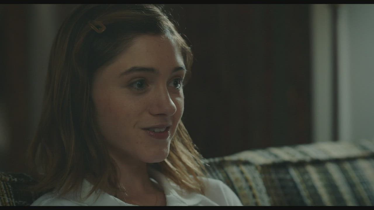 Natalia Dyer when she sees all the posts and comments about her on this subreddit - free porn video