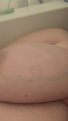 Having some bath fun - free porn video