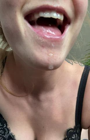 The perfect shot in my mouth - free porn video
