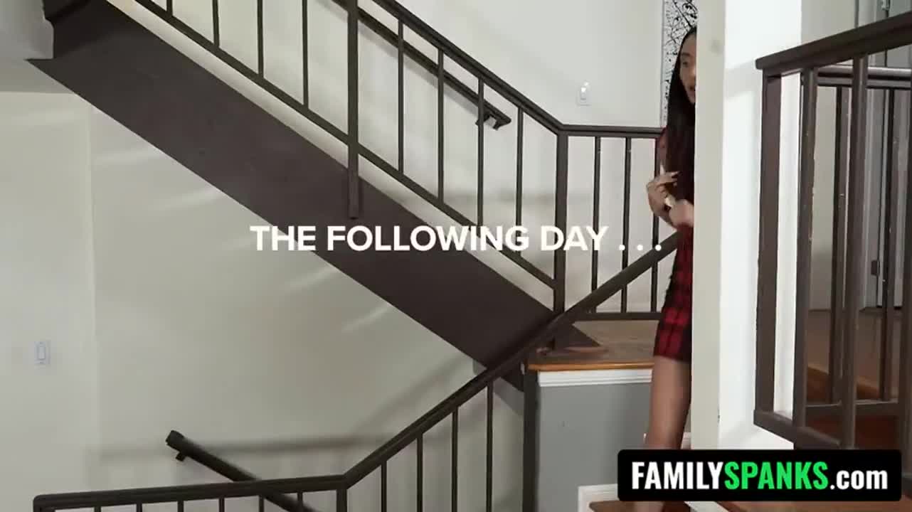 Stepsiblings Catfight for TV Control [Natalia Nix] - free porn video