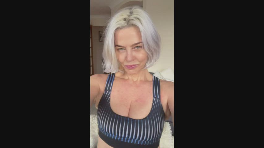 3 kids with all natural boobs. Are there men that still like natural? - free porn video