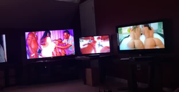 The ultimate Goon Cave with a big ass meal!! 😈🍑 Who wants in the cave? - free porn video