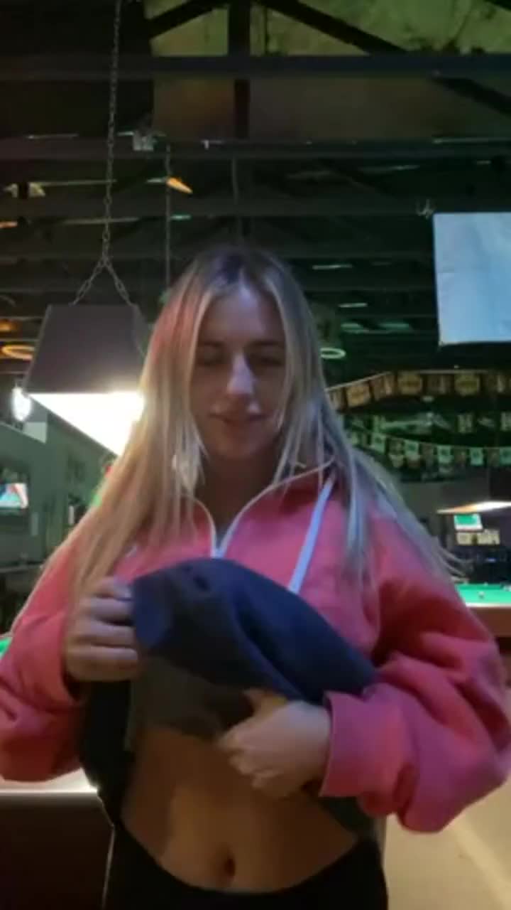 Some guy asked for my number after seeing me make this at the bar - free porn video
