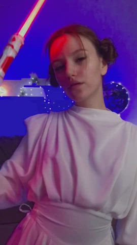 Leia’s buns ain’t got nothing on yours ⭐🔫👸 - free porn video