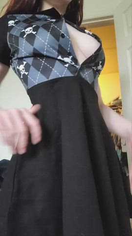 Good girls don't wear panties - free porn video
