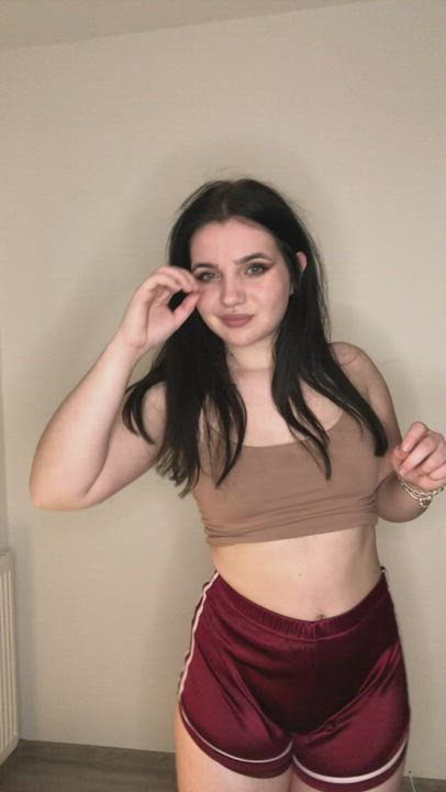 (18) Would you smash a chubby girl like me? Be honest... - free porn video
