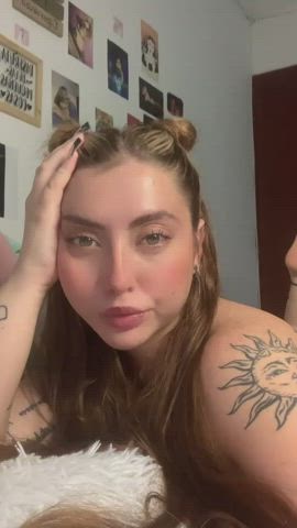 I wish someone would give me a few squezzez - free porn video