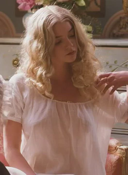 Anya Taylor-Joy has my cock entranced. - free porn video
