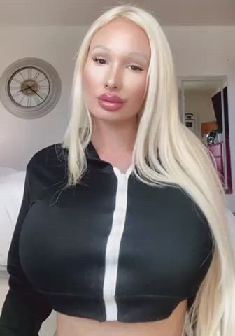 On or off??? 😈💦 - free porn video