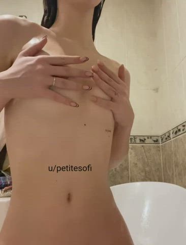 In the mood to play with my tits 😇 - free porn video