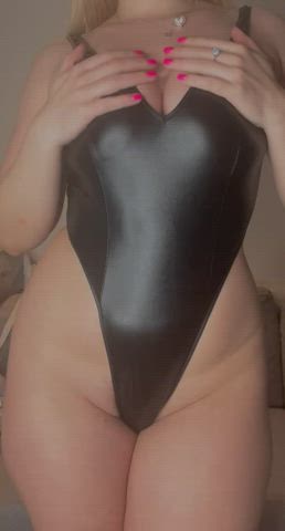 Are my tits bigger than you thought or what you were expecting ;) - free porn video