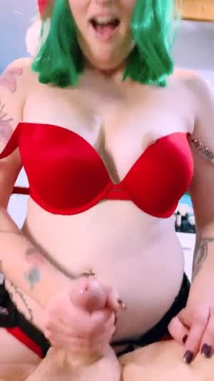 Gave him the full service hehe, made such a mess - free porn video