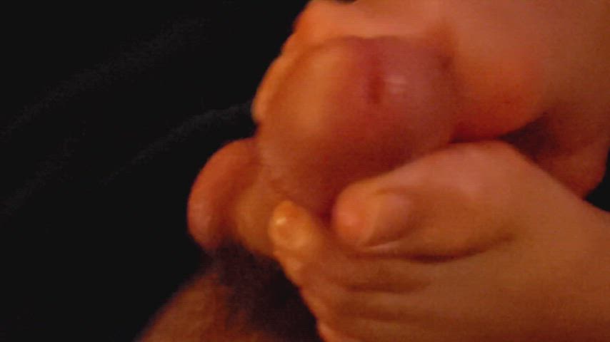 Anybody love footjobs as much as I do? - free porn video