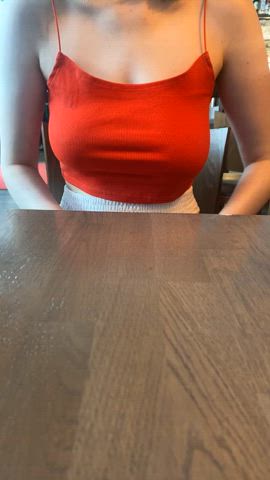 I love flashing my tits on the first date - free porn video
