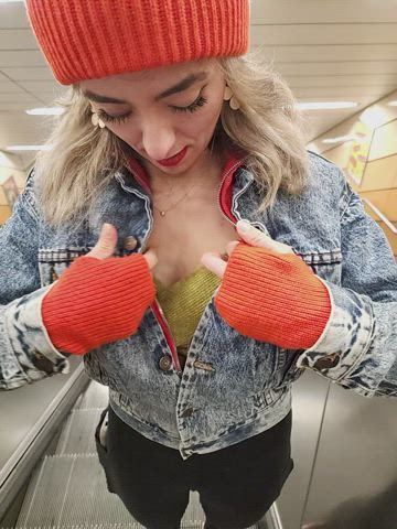 A bit riskier than normal [GIF] - free porn video