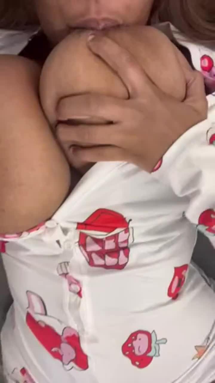 ready and pleading to be spanked - free porn video