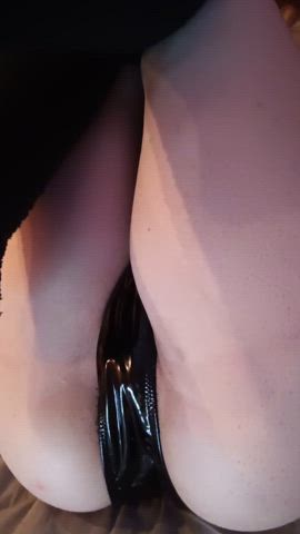 Santa left you a goth girl as a late present... Do you accept it🤭😜 - free porn video