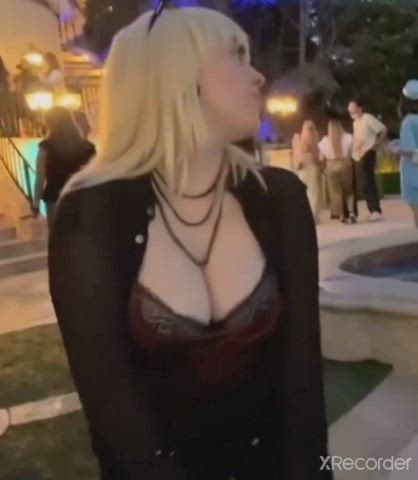 Billie slowdown jiggles - free porn video
