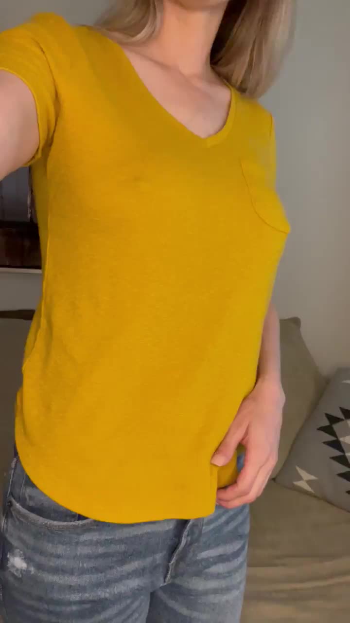Happy Easter daddy! Can you put these in your mouth? - free porn video
