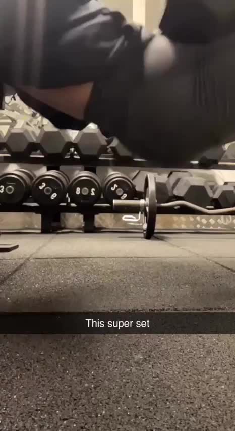 [18f] Hip thrusts for big booties! :) - free porn video