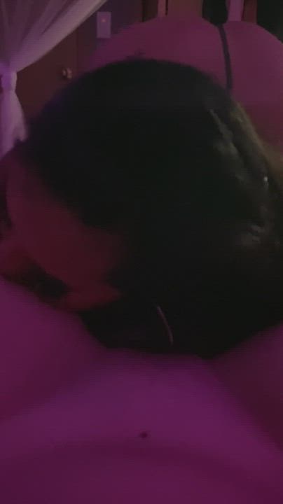 Thick ebony lesbian eats white pussy 💦 - free porn video