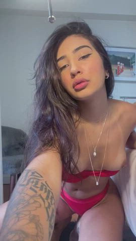 your Christmas giftt is already in the living room waiting for you - free porn video